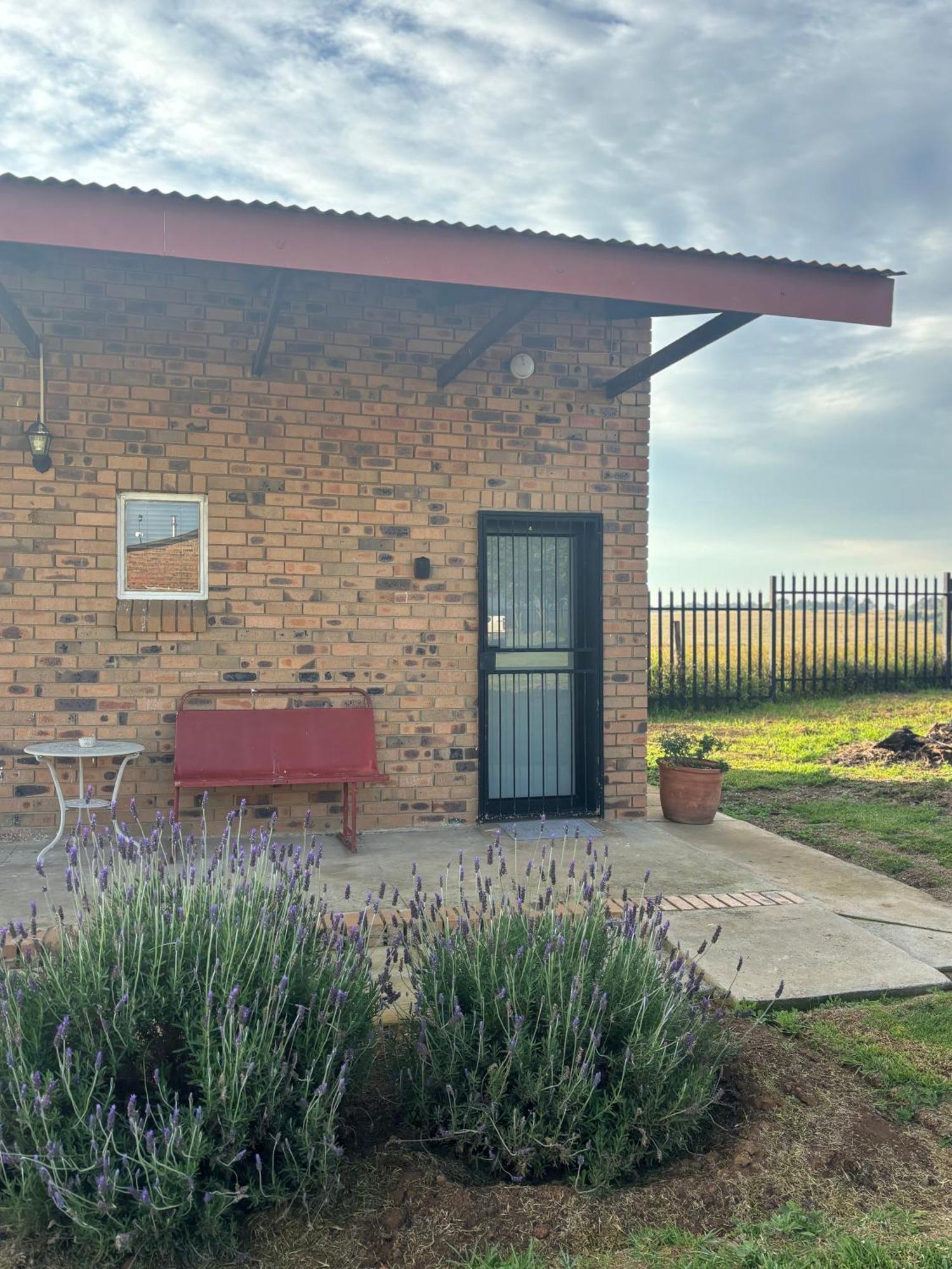 Dewdrop Farm Stay Ermelo Kültér fotó